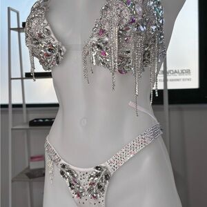 WBFF/FMG Competition Bikini